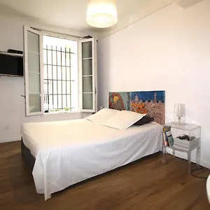 Appartement Centre Historique Derriere Rue D'italie - Climatise, Aix-en-Provence